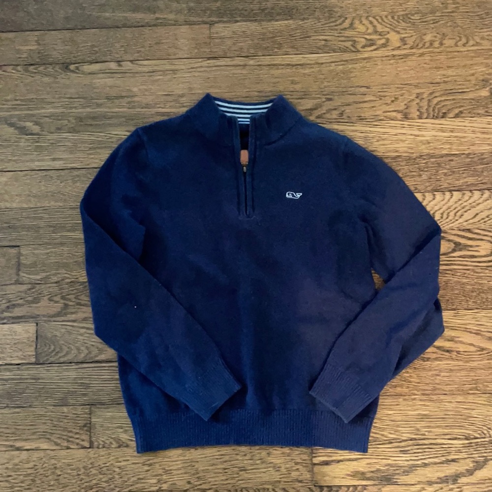 Boys vineyard vines sweater!! Sz s boys
